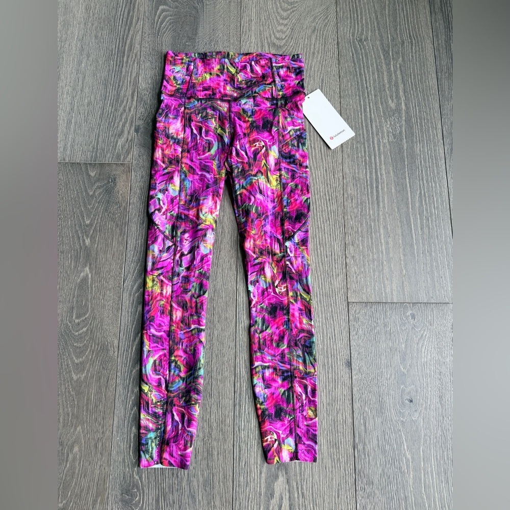 Lululemon Fast and Free HR Tight *Reflective in Hyper Flow Pink Multi Size 4